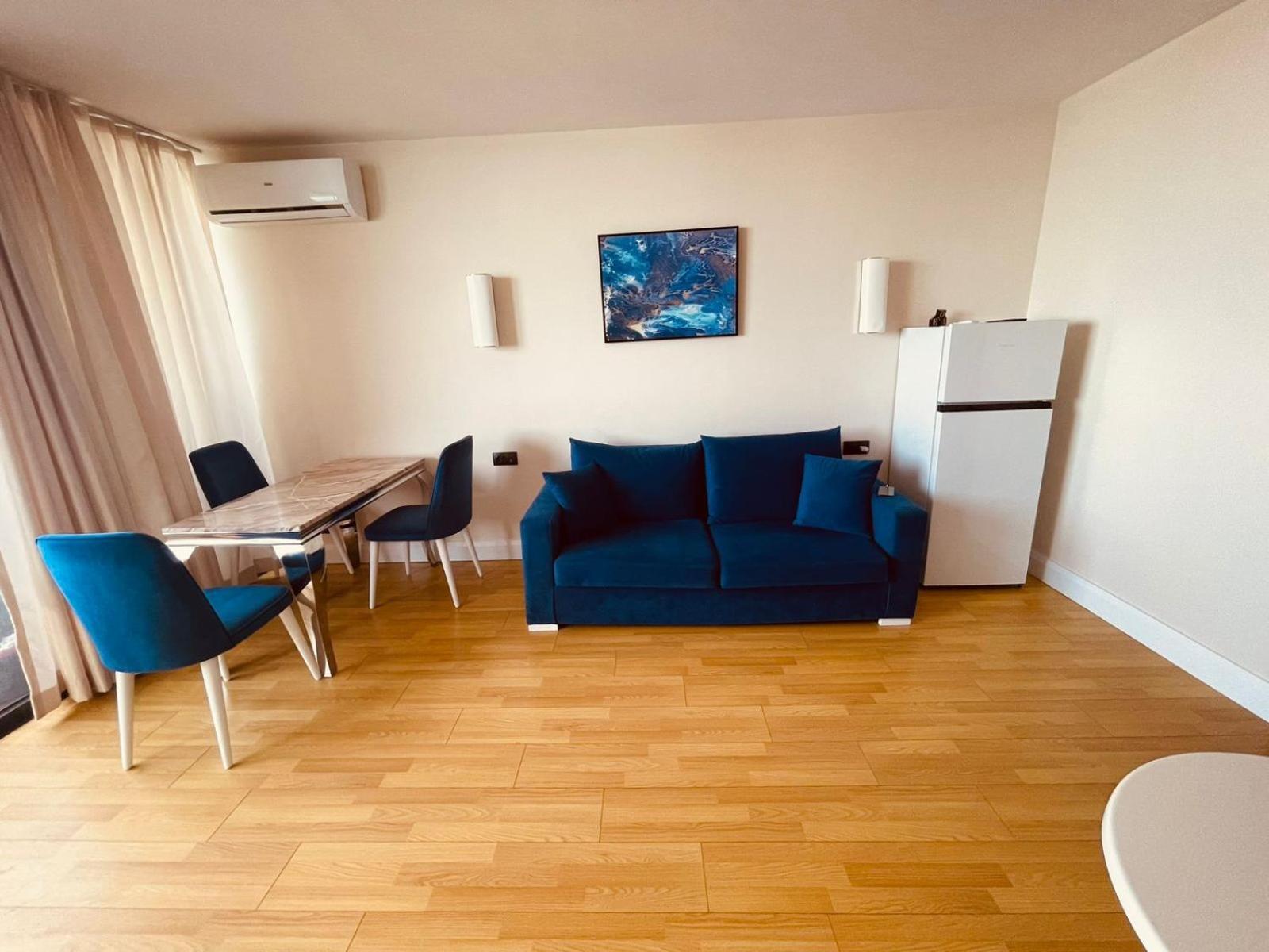 Suites Orbi City Aparthotel 바투미 외부 사진