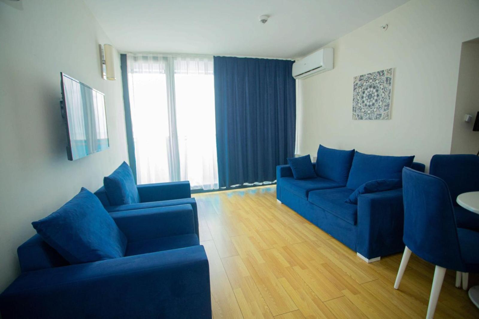 Suites Orbi City Aparthotel 바투미 외부 사진