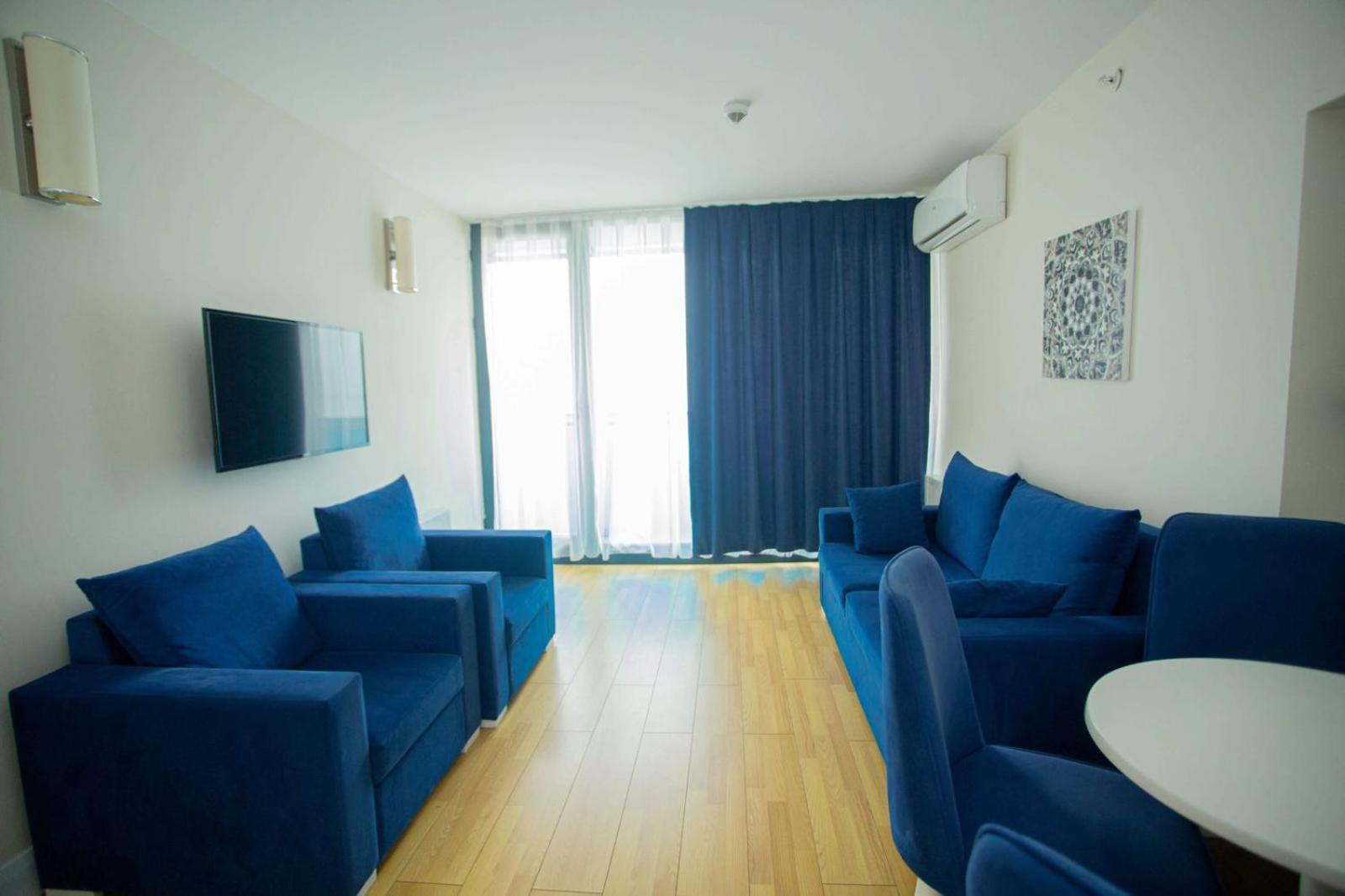 Suites Orbi City Aparthotel 바투미 외부 사진
