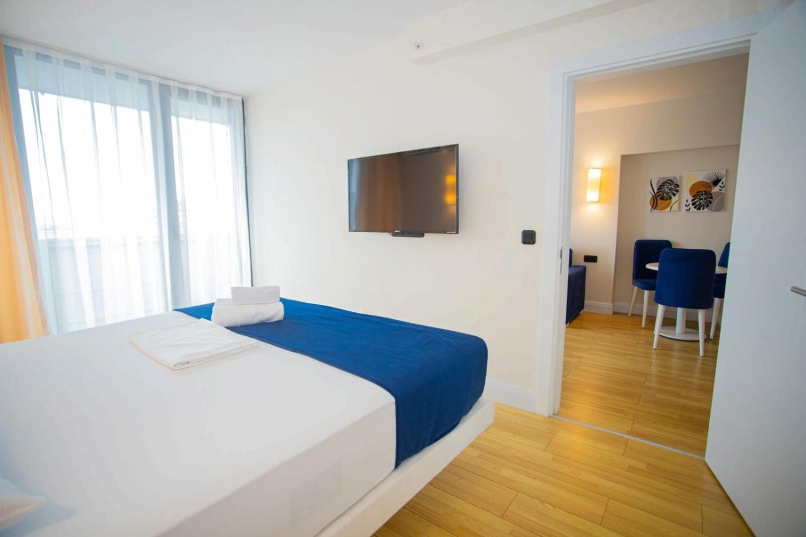 Suites Orbi City Aparthotel 바투미 외부 사진