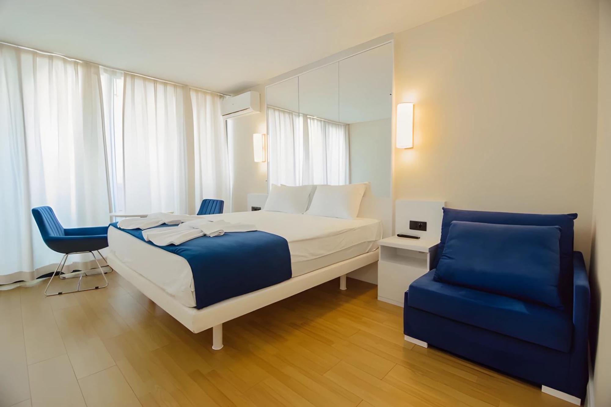 Suites Orbi City Aparthotel 바투미 외부 사진