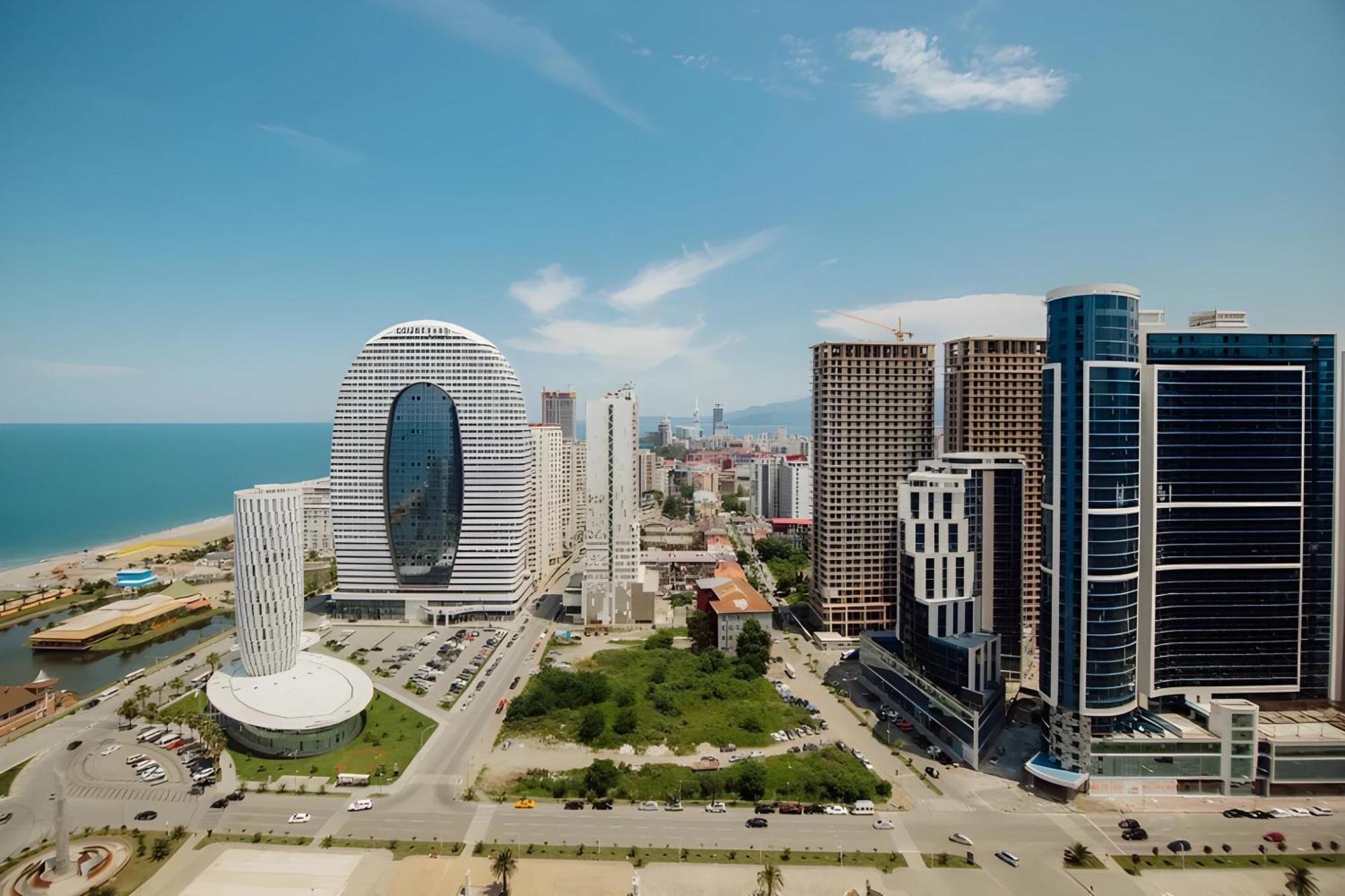 Suites Orbi City Aparthotel 바투미 외부 사진